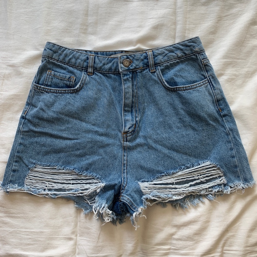Denim&Co. High Waisted Distressed Shorts